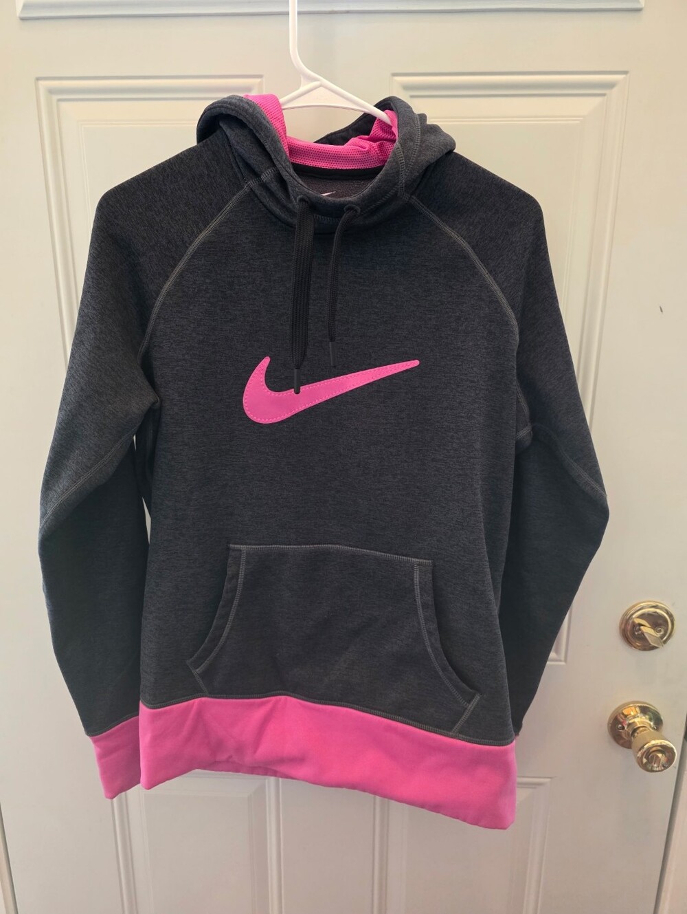 Women's Nike Dark Charcoal Hoodie with Hot Pink Swoosh & Trim Size Medium